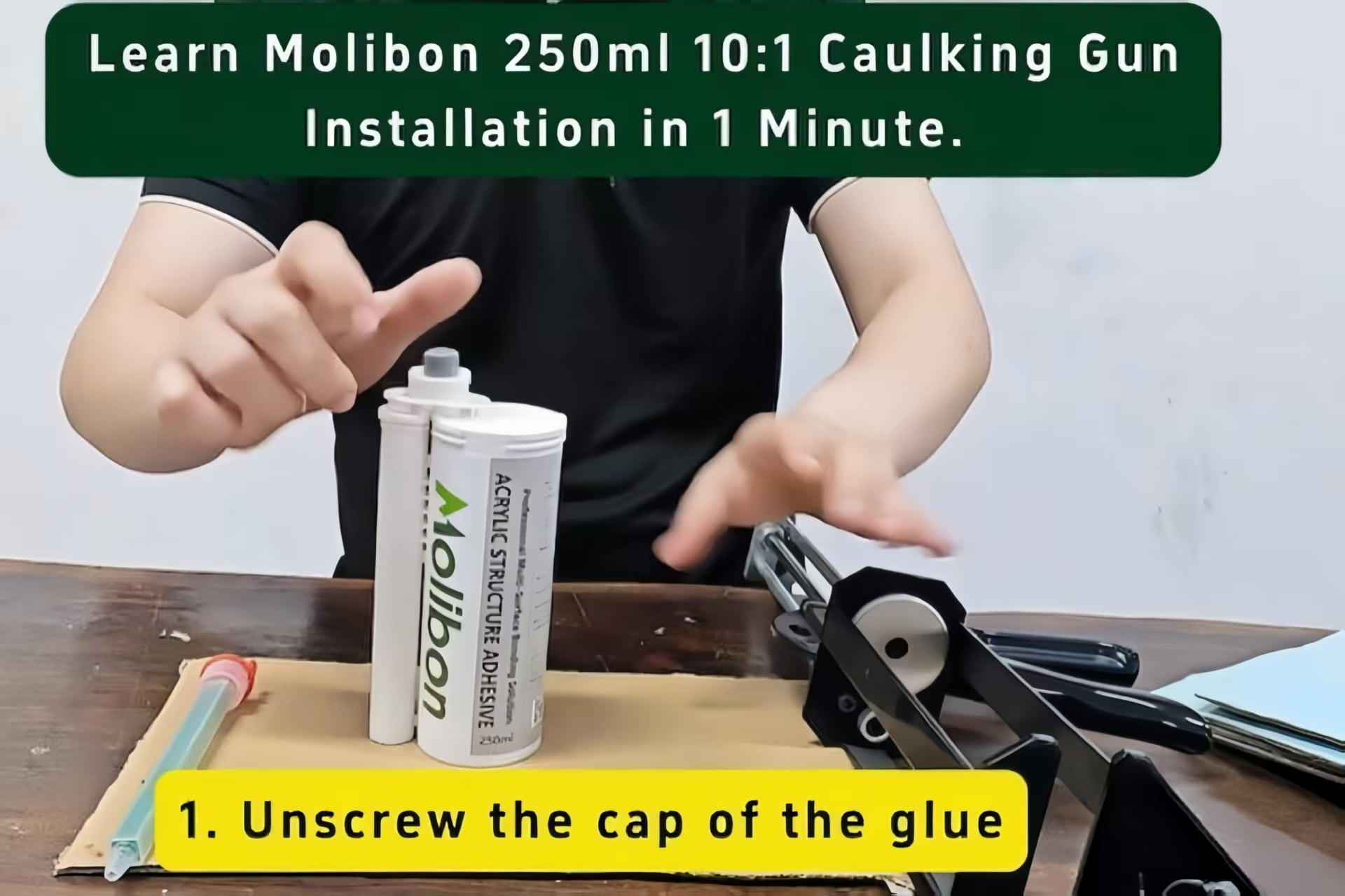 Impara come installare la pistola per calafataggio Molibon 250ml 10:1 in 1 minuto